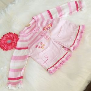 ☃️☃️Cute sweater with ruffle sleeves and bottom